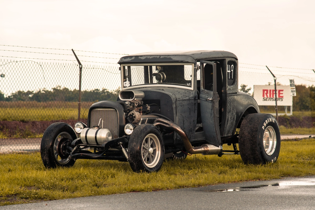 A 1932 Ford in a field